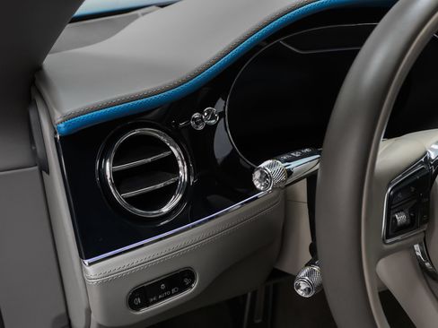 Used 2022 Bentley Continental GT AWD/4WD image 50