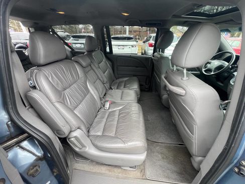 Used 2010 Honda Odyssey EX-L image 14