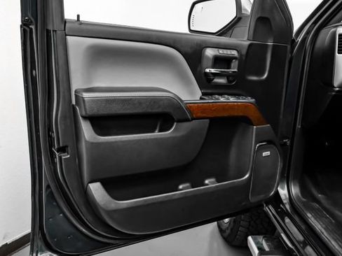 Used 2018 GMC Sierra 1500 SLT AWD/4WD image 53