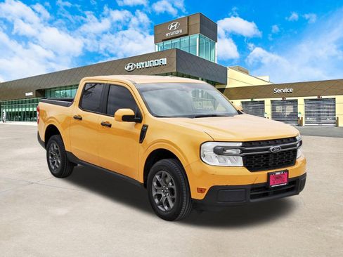 Used 2023 Ford Maverick XLT w/ XLT Luxury Package FWD image 3