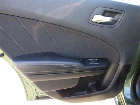 Used 2020 Dodge Charger SXT w/ Blacktop Package image 23