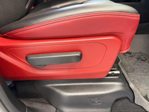 Used 2025 RAM 1500 Rebel w/ Rebel Level 1 Equipment Group AWD/4WD image 25