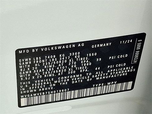 New 2025 Volkswagen ID. Buzz Pro S image 19