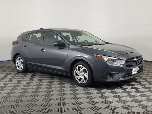 New 2025 Subaru Impreza 2.0i image 2