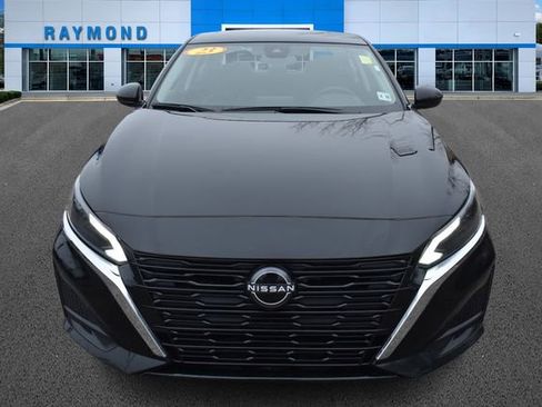 Used 2023 Nissan Altima 2.5 SV image 8