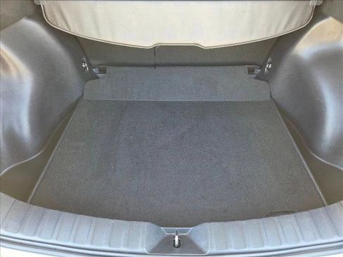 Used 2024 Toyota Corolla Cross XLE image 6