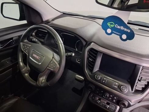 Certified 2022 GMC Acadia AT4 w/ Technology Package AWD/4WD image 17