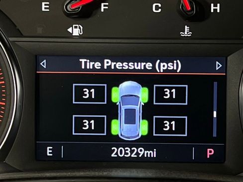 Used 2025 Chevrolet Blazer LT image 16