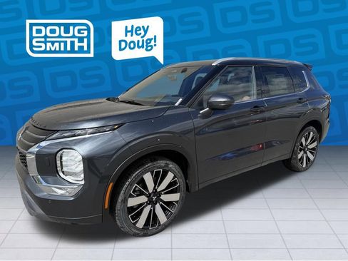 New 2026 Mitsubishi Outlander SEL image 1