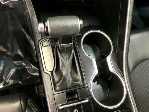 Used 2022 Kia K5 GT-Line image 17