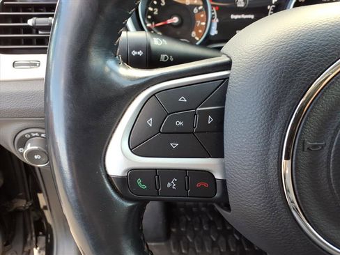 Used 2019 Jeep Compass Latitude w/ Popular Equipment Group image 20