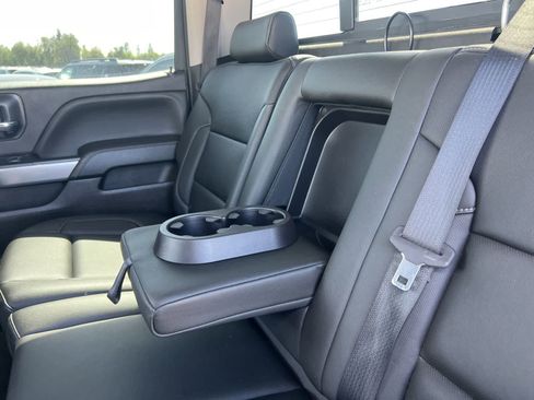 Used 2018 Chevrolet Silverado 1500 LTZ Z71 w/ Redline Edition image 17