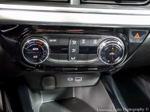 New 2026 Chevrolet Trax LT image 15