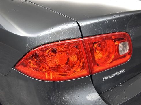 Used 2010 Buick Lucerne CX image 12