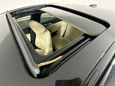 Used 2023 BMW i4 eDrive35 w/ Premium Package RWD image 22