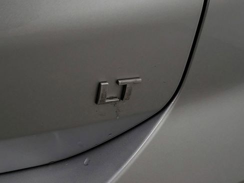 Used 2022 Chevrolet Equinox LT image 25