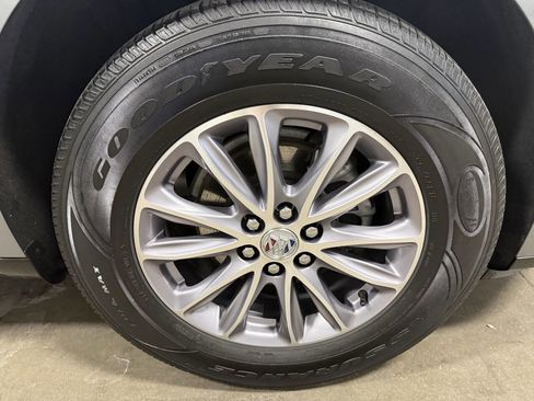 Used 2023 Buick Enclave Essence w/ Trailering Package, 5000 lbs. image 8