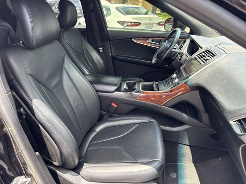Used 2019 Lincoln Nautilus Reserve FWD image 27