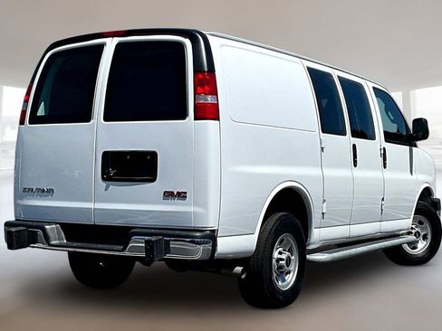 Used 2024 GMC Savana 2500 w/ Driver Convenience Package RWD image 6