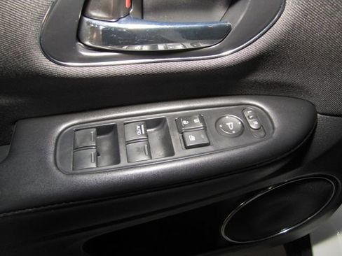 Certified 2022 Honda HR-V EX image 12