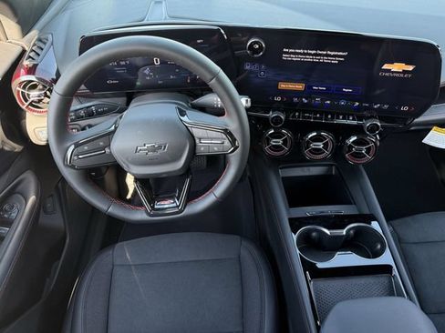 New 2026 Chevrolet Blazer EV RS AWD/4WD image 13
