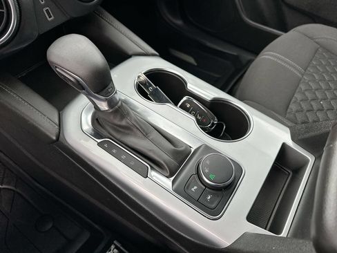 Used 2022 Chevrolet Blazer LT FWD image 19