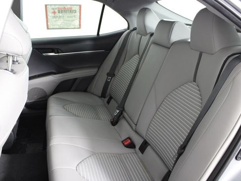 Used 2023 Toyota Camry SE FWD image 20