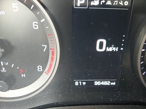 Used 2016 Hyundai Tucson Limited w/ Option Group 03 AWD/4WD image 17