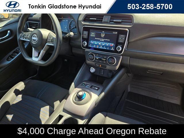 Used 2025 Nissan Leaf S FWD image 10