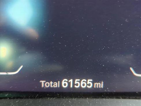 Used 2022 BMW M440i Coupe w/ Premium Package image 8