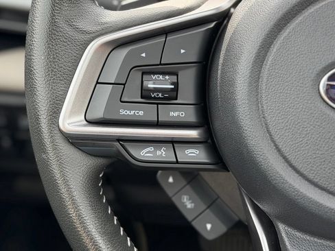 Used 2023 Subaru Forester Limited AWD/4WD image 8