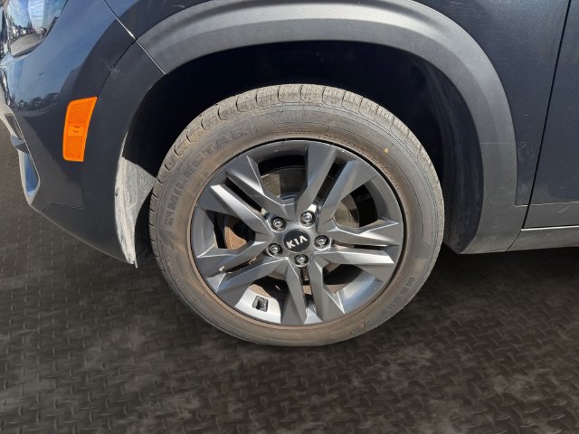 Used 2021 Kia Seltos S AWD/4WD image 10