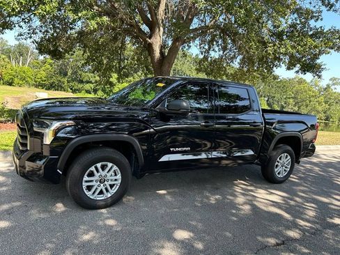 Used 2026 Toyota Tundra SR5 AWD/4WD image 2