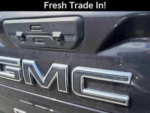 Used 2024 GMC Sierra 2500 Denali Ultimate AWD/4WD image 10