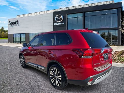 Used 2020 Mitsubishi Outlander SE image 5