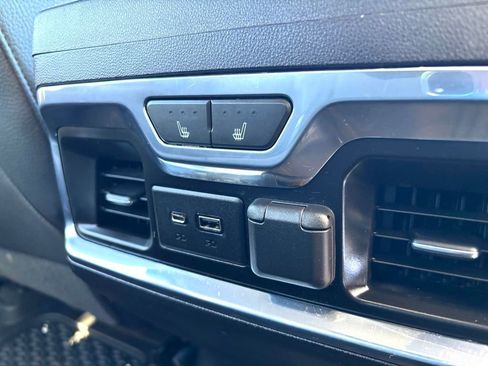 Used 2021 GMC Sierra 2500 Denali w/ Denali Ultimate Package image 18