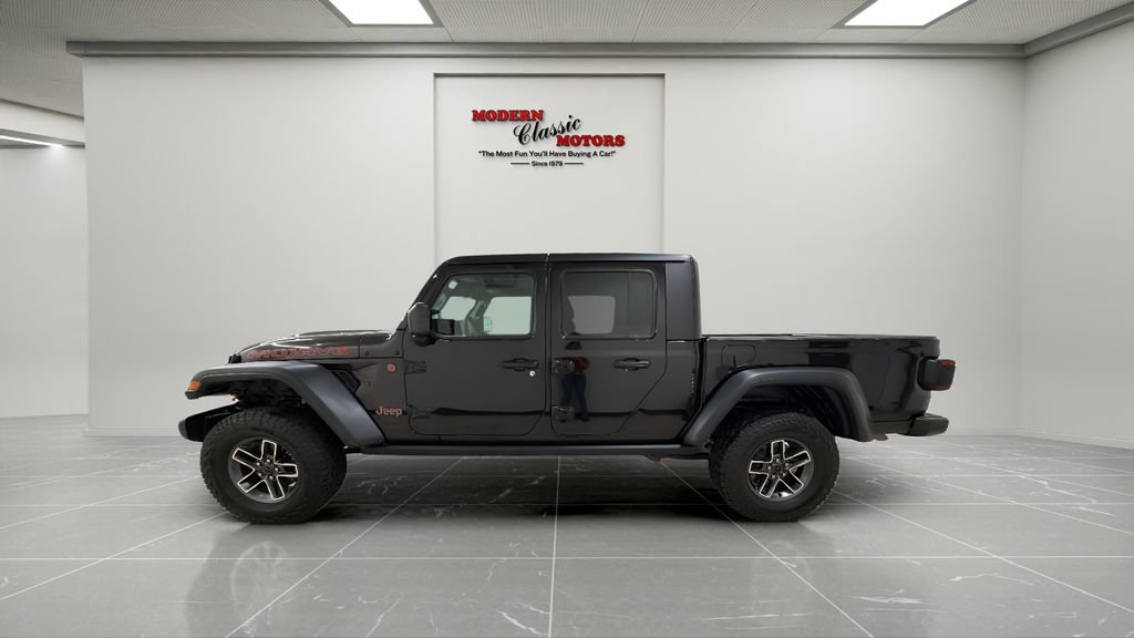 Used 2026 Jeep Gladiator Mojave AWD/4WD image 2