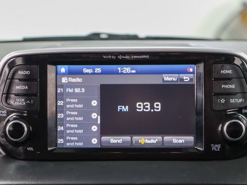 Used 2021 Hyundai Tucson Limited image 19