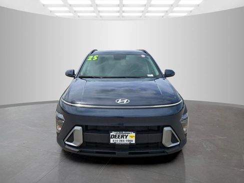 Used 2025 Hyundai Kona SEL AWD/4WD image 4