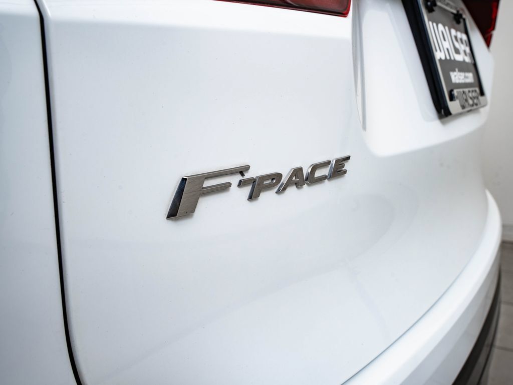 Used 2023 Jaguar F-PACE S AWD/4WD image 16