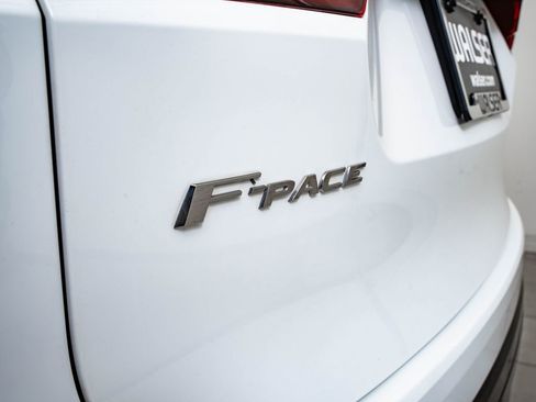Used 2023 Jaguar F-PACE S AWD/4WD image 16