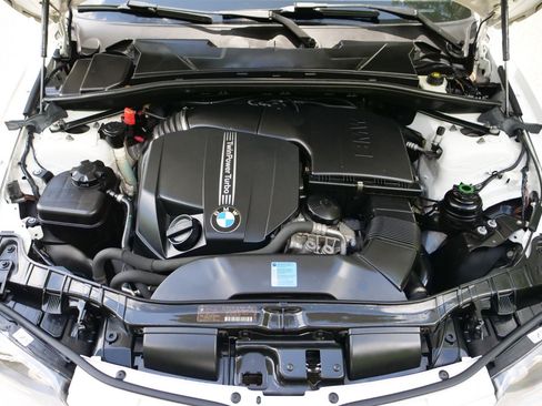 Used 2011 BMW 135i Convertible RWD image 43