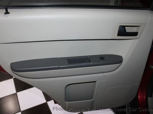 Used 2008 Ford Escape XLT image 18