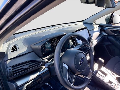 Used 2024 Subaru Impreza 2.0i Sport image 9