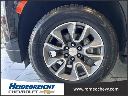 Certified 2023 Chevrolet Tahoe LT w/ LT Signature Plus Package AWD/4WD image 7