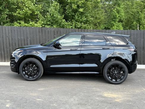 Certified 2025 Land Rover Range Rover Evoque Dynamic SE image 2