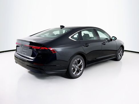 Used 2023 Honda Accord EX image 32