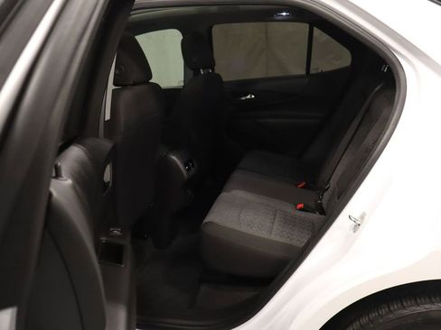 Used 2022 Chevrolet Equinox LT AWD/4WD image 15