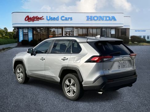 Used 2024 Toyota RAV4 XLE image 3
