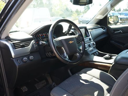 Used 2018 Chevrolet Tahoe LS AWD/4WD image 15
